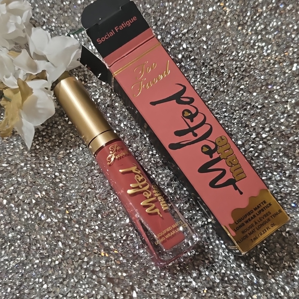 🌟HP🌟🧚‍🌟SOCIAL FATIGUE Too Faced DISCONTINUED Melted Liquid Lipstick NWT - Picture 5 of 5